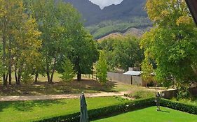 Simonzicht Guest House